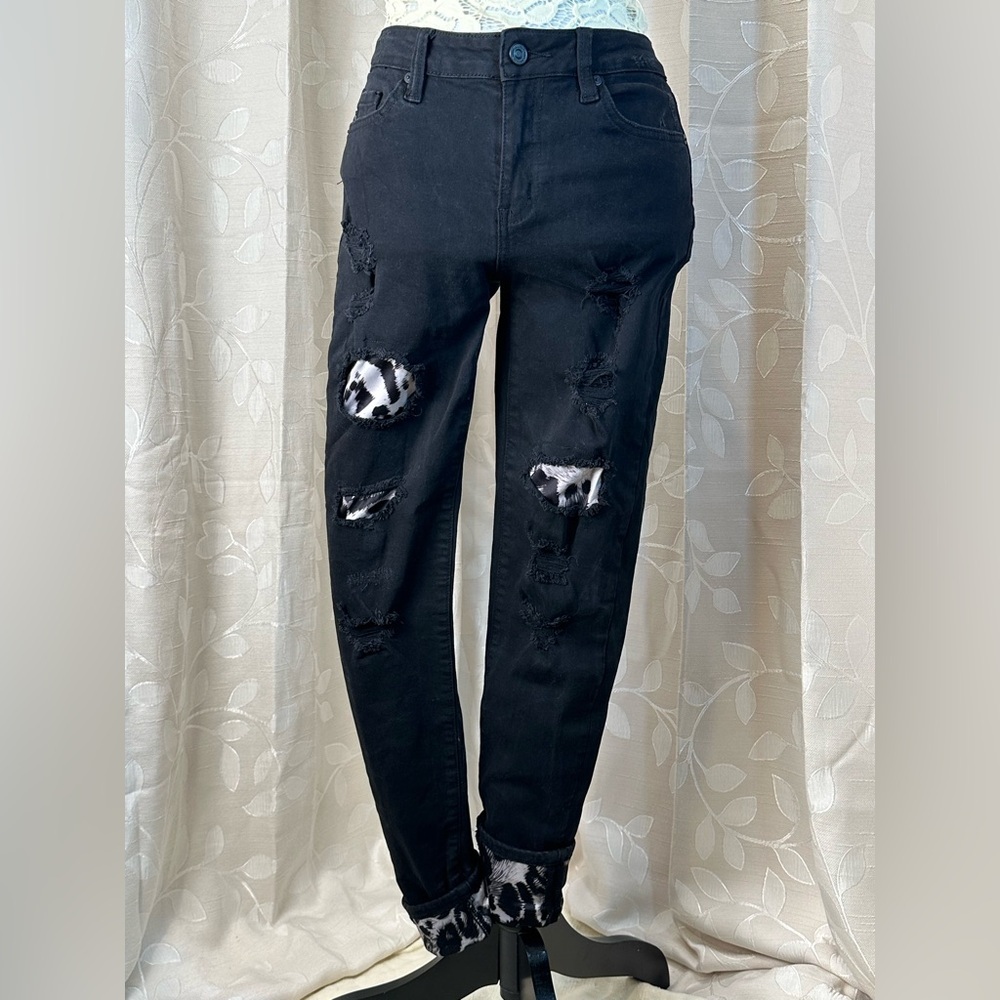 KanCan Women’s 7/27 Black‎ Distressed Leopard Patch Boyfriend Jeans